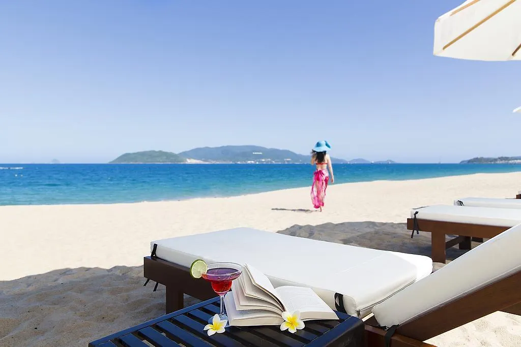 Hotel Regalia Nha Trang