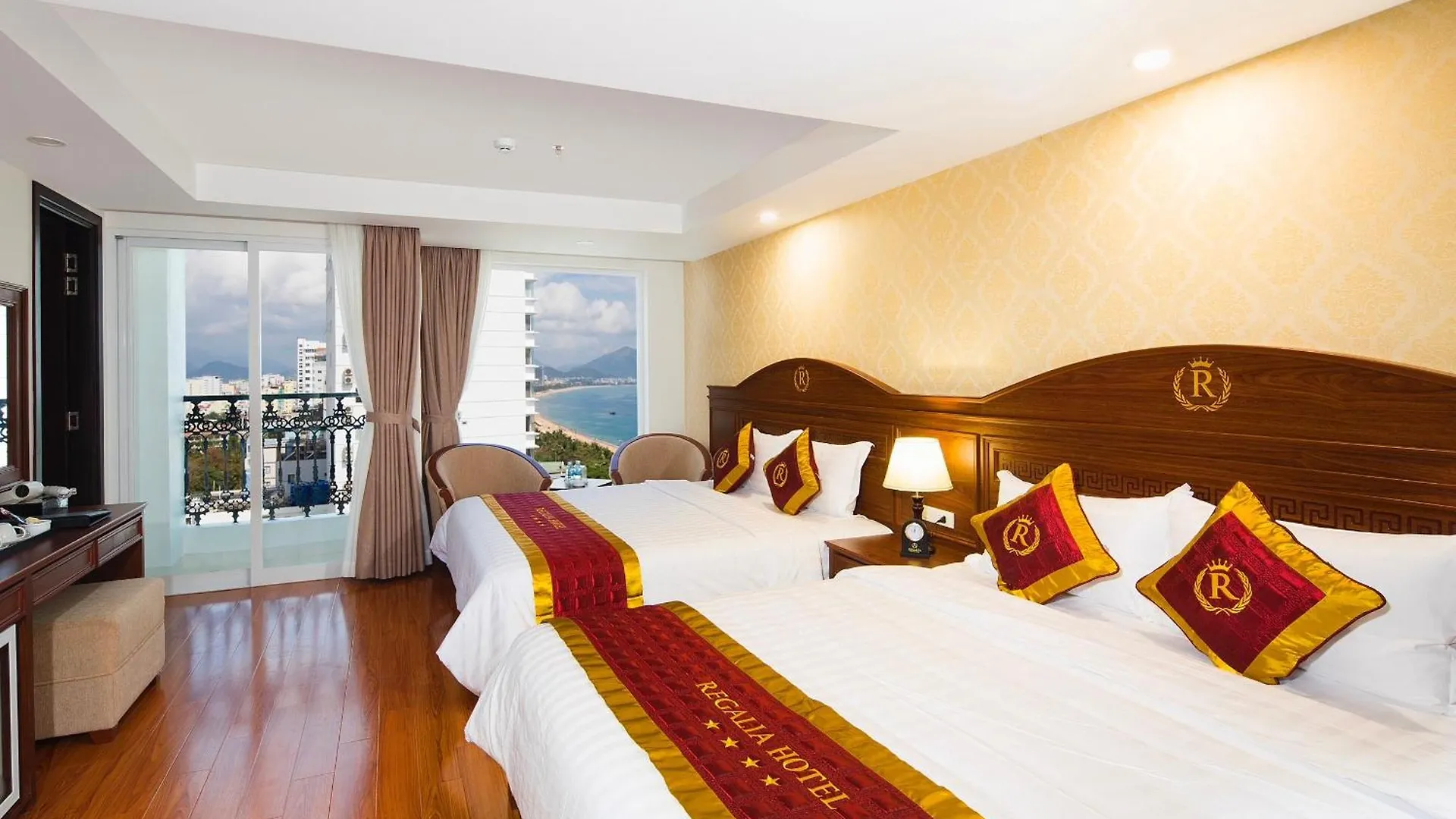 Hotel Regalia Nha Trang