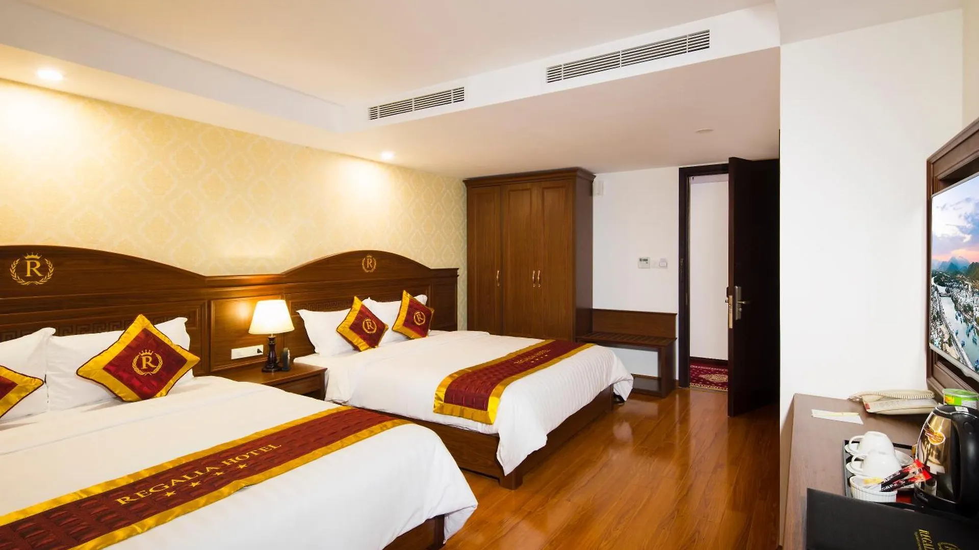 ****  Hotel Regalia Nha Trang Vietnam